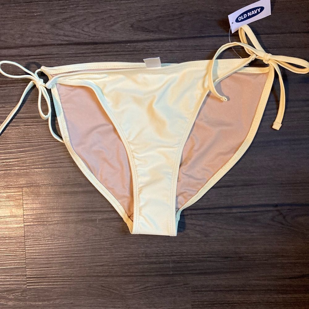 Old navy small swim bottoms new
